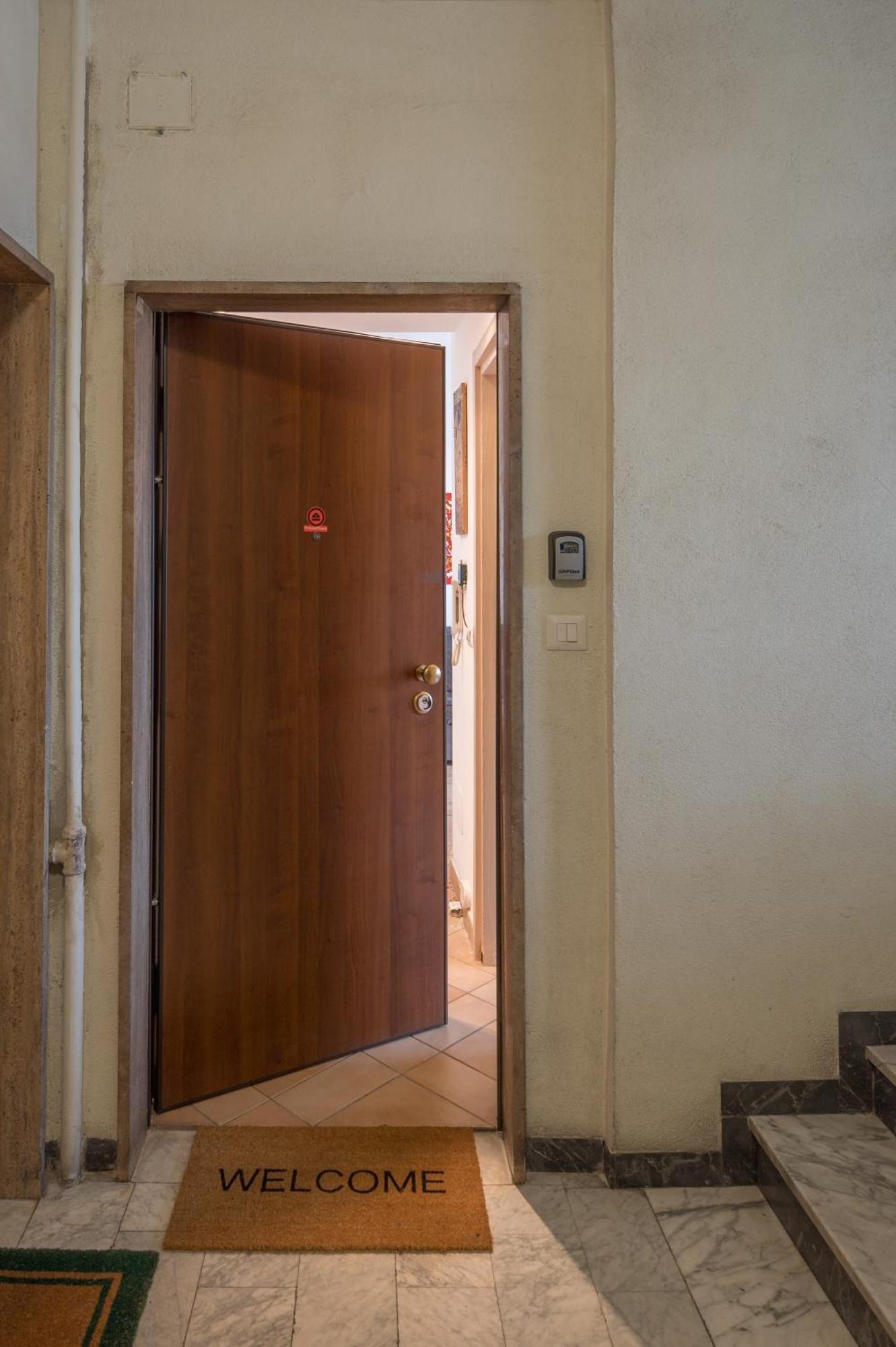 Primopiano - Palmanova Apartment Milano Ngoại thất bức ảnh
